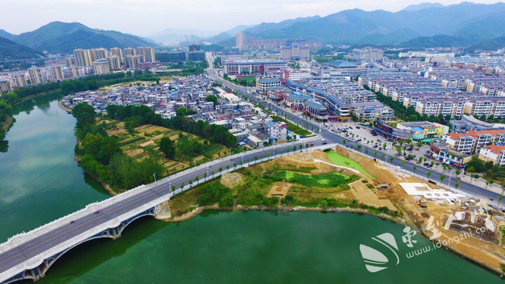 东至城管局